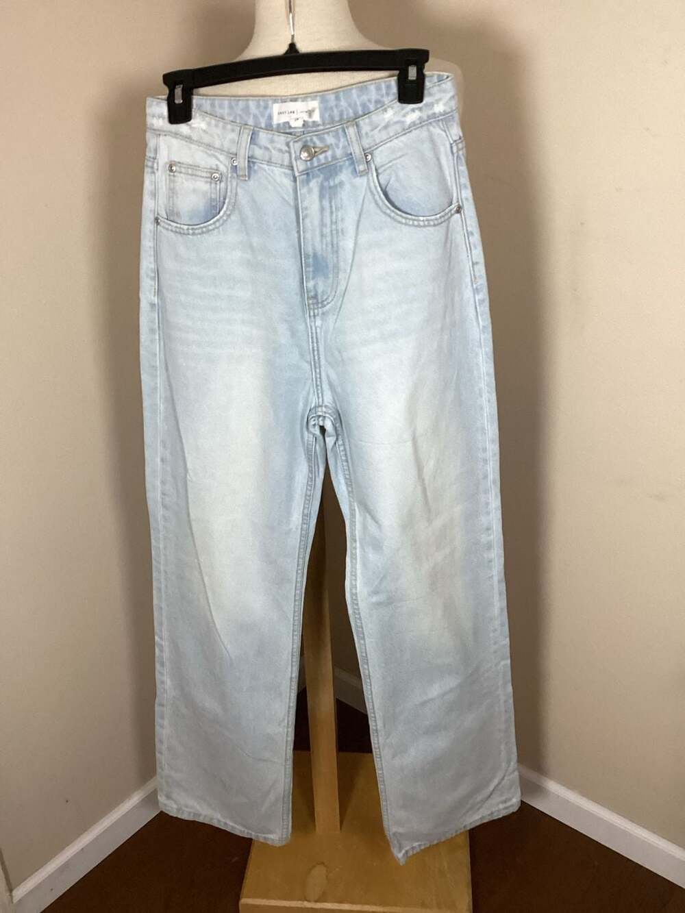 Grey Lab High Waisted Light Wash Straight Leg Jeans Size 28